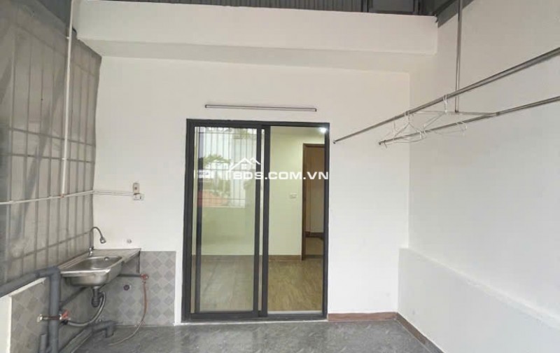 Bán Nhà Ngọc Thụy - 35m² - 5 Tầng - Ô Tô Đỗ Cửa

Chính chủ cần bán nhà mới xây tại khu vực đẹp nhất Ngọc Thụy, gần trường Việt Pháp.